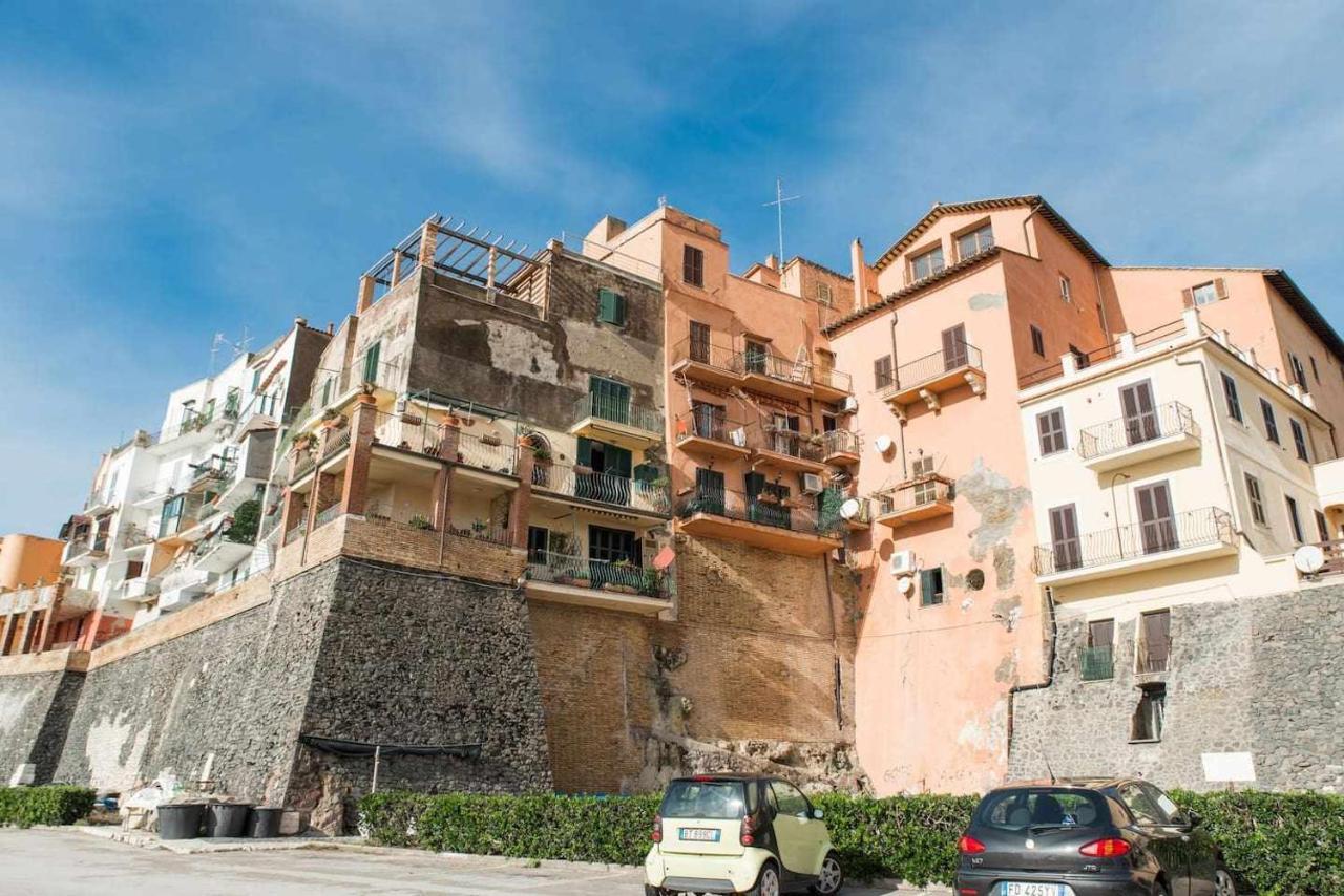 Little Medieval House Nettuno Exterior foto